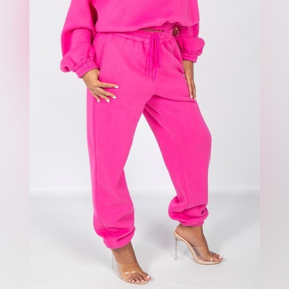 Chezev Kajiri Half-Zip Relaxed High Rise Sweatpants Festival Fuschia